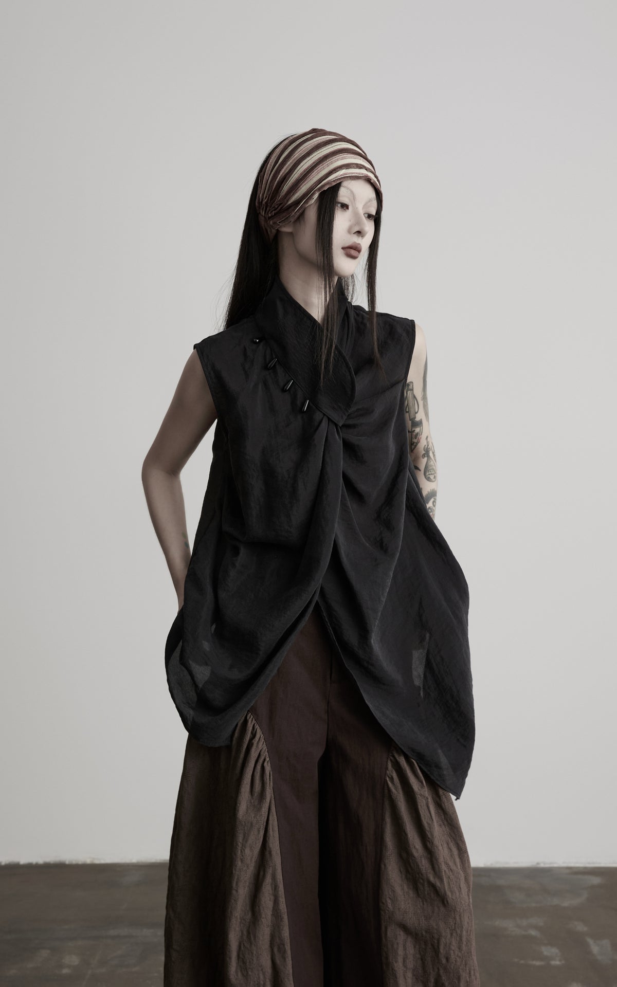 <tc>DOINDULGE</tc> Avantgarde Asymmetrische Drapierte Longline-Weste