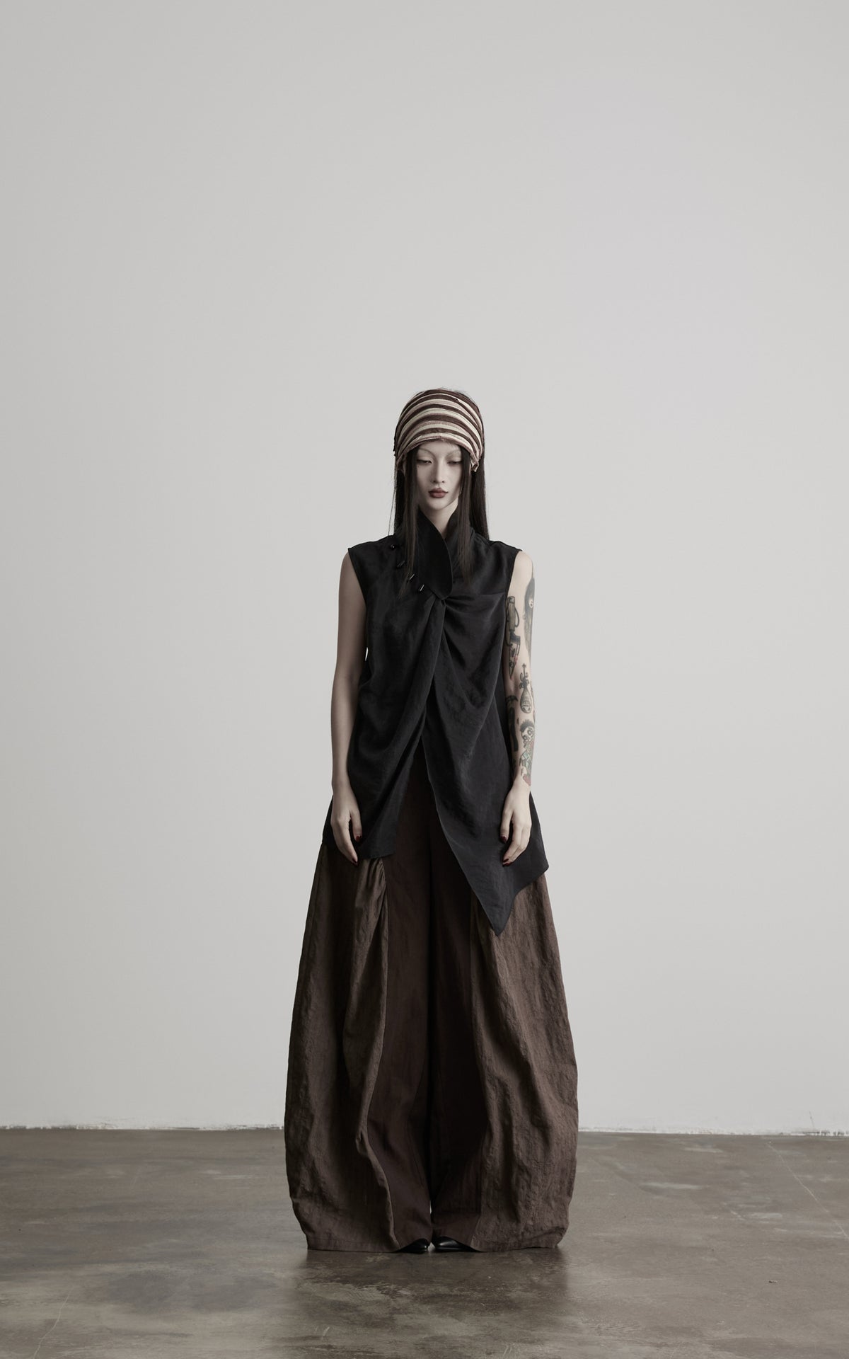 <tc>DOINDULGE</tc> Avantgarde Asymmetrische Drapierte Longline-Weste