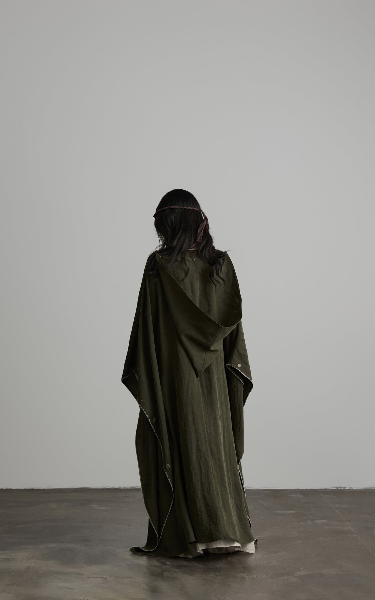 <tc>DOINDULGE</tc> Abnehmbare Kapuze Bestickter Oversize-Cape-Mantel