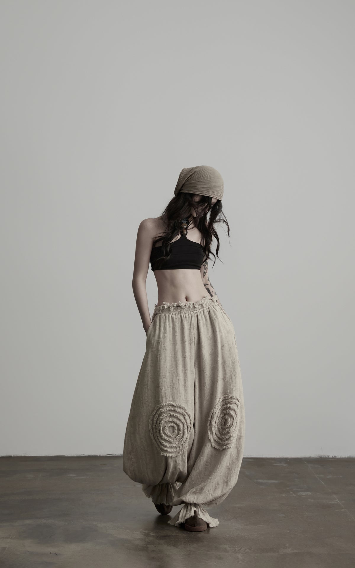 <tc>DOINDULGE</tc> Strukturierte Ballonhosen mit weitem Bein