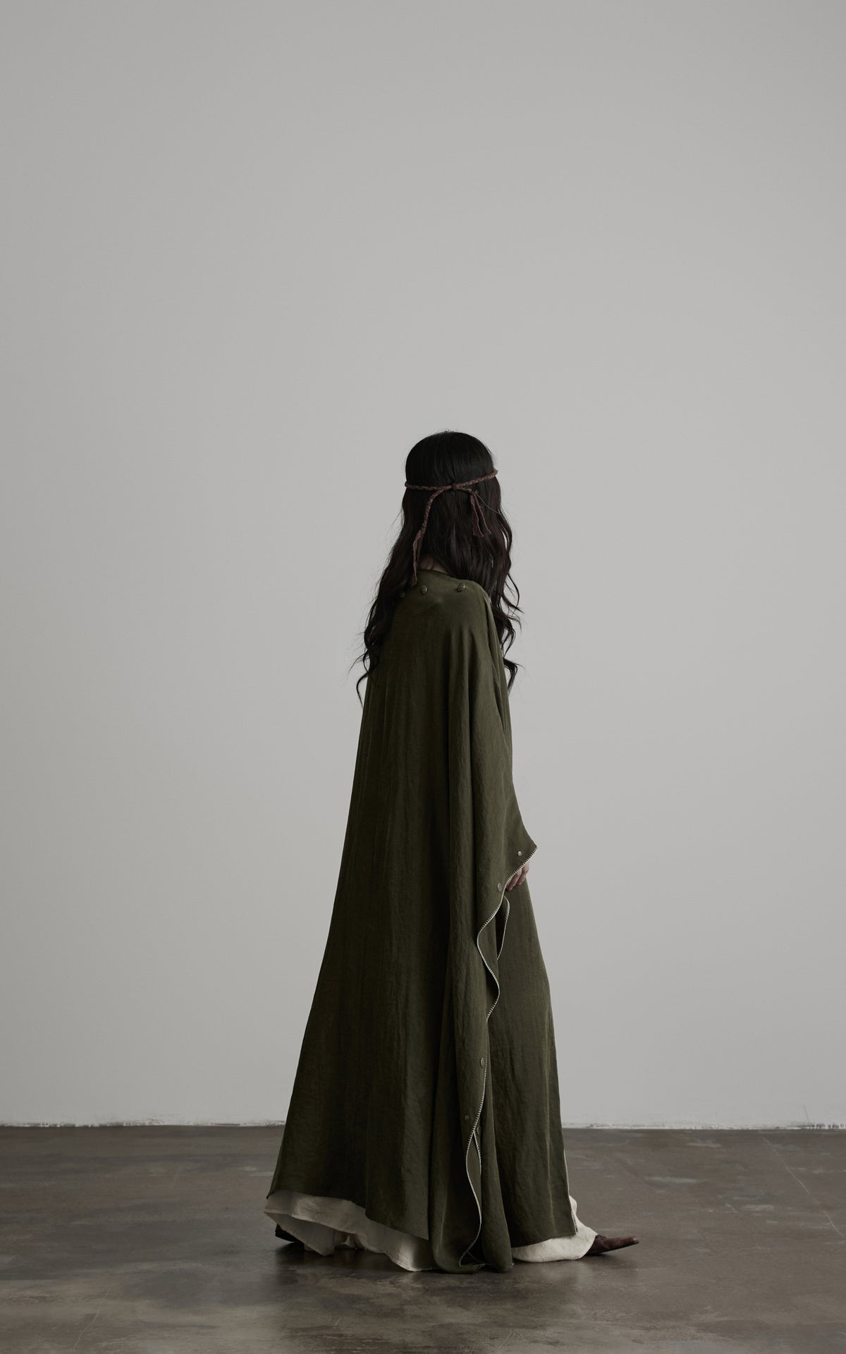 <tc>DOINDULGE</tc> Abnehmbare Kapuze Bestickter Oversize-Cape-Mantel