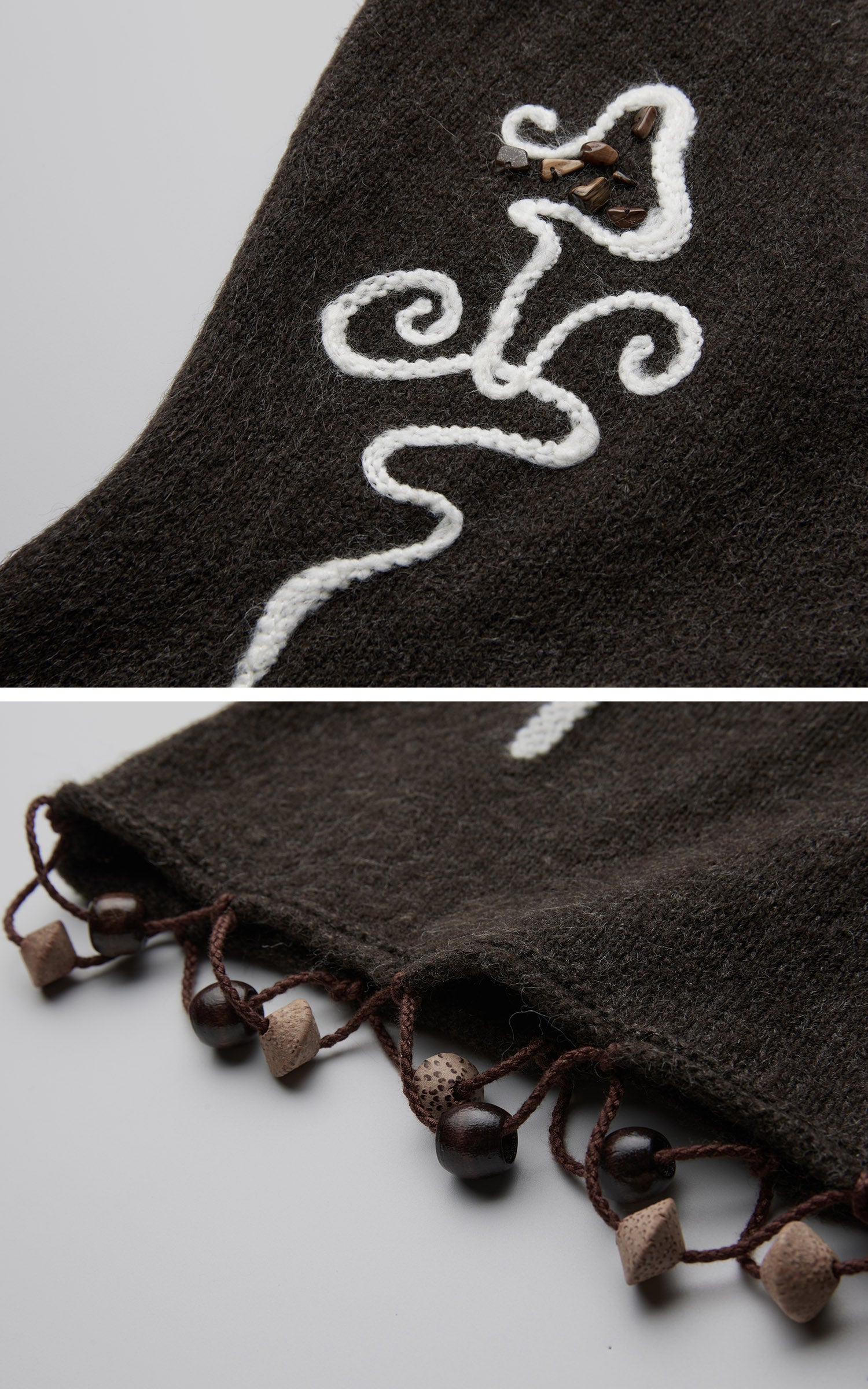 <tc>DOINDULGE</tc> Vネックハルタ刺繍ニットトップ