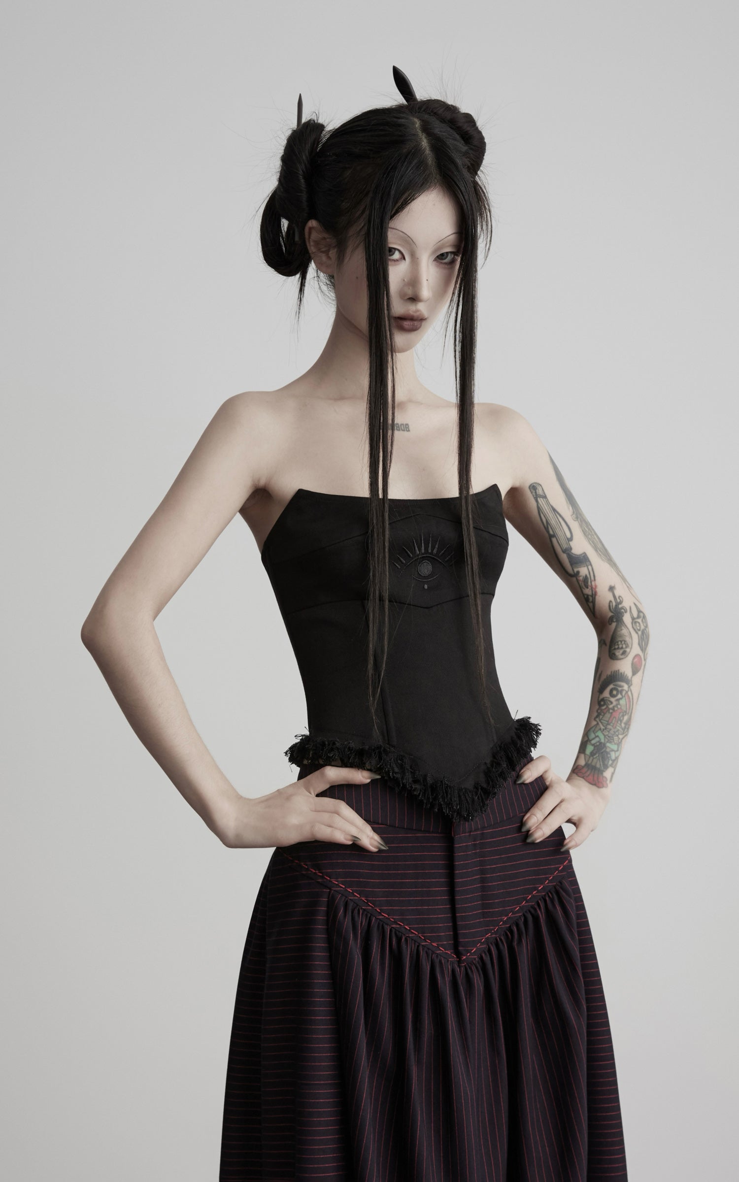Load video: DOINDULGE Strapless Embroidered Fringe Corset Top