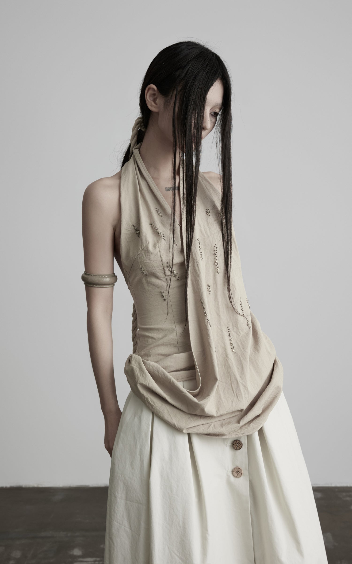 Video laden: <tc>DOINDULGE</tc> Neckholder-Drapiertes Tanktop
